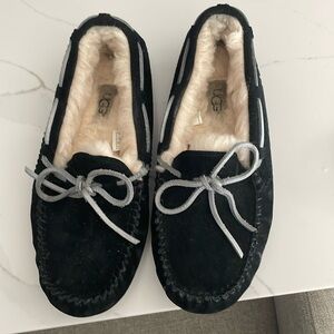 Women’s Ugg Dakota Moccasins